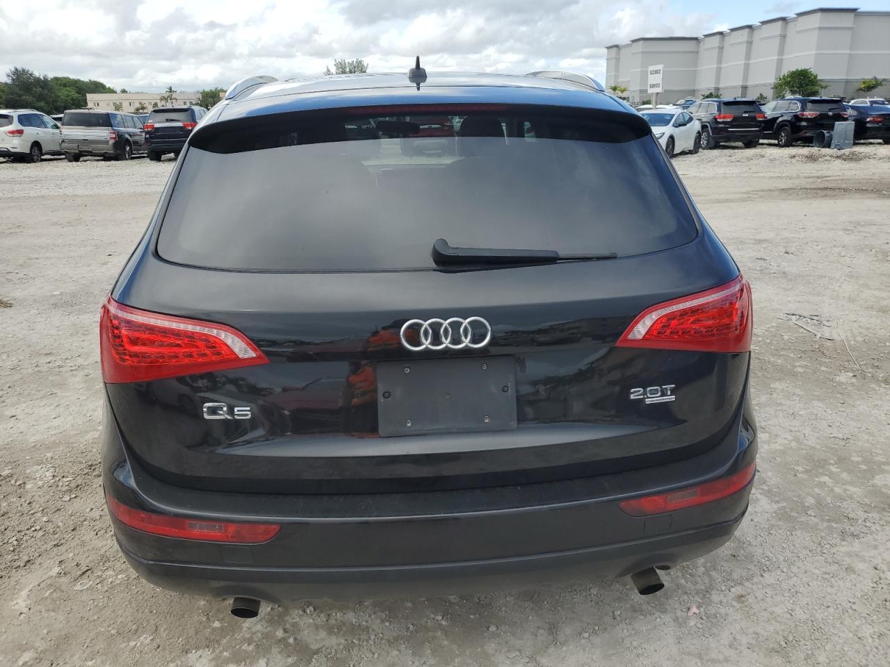 2011 Audi Q5 Premium VIN: WA1CFAFP0BA047641 Lot: 83964115
