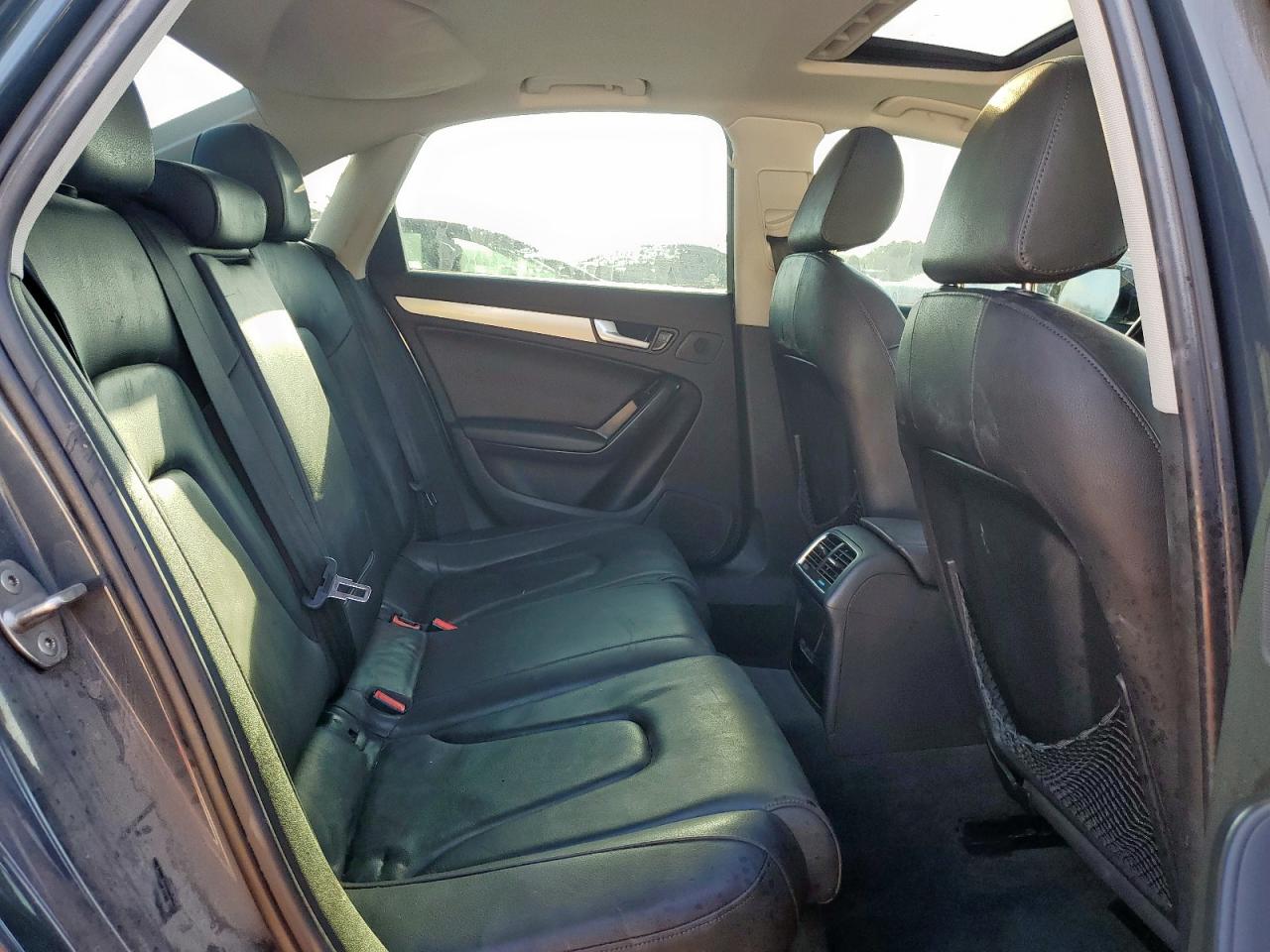 2011 Audi A4 Premium Plus VIN: WAUEFAFL5BN023420 Lot: 81498325