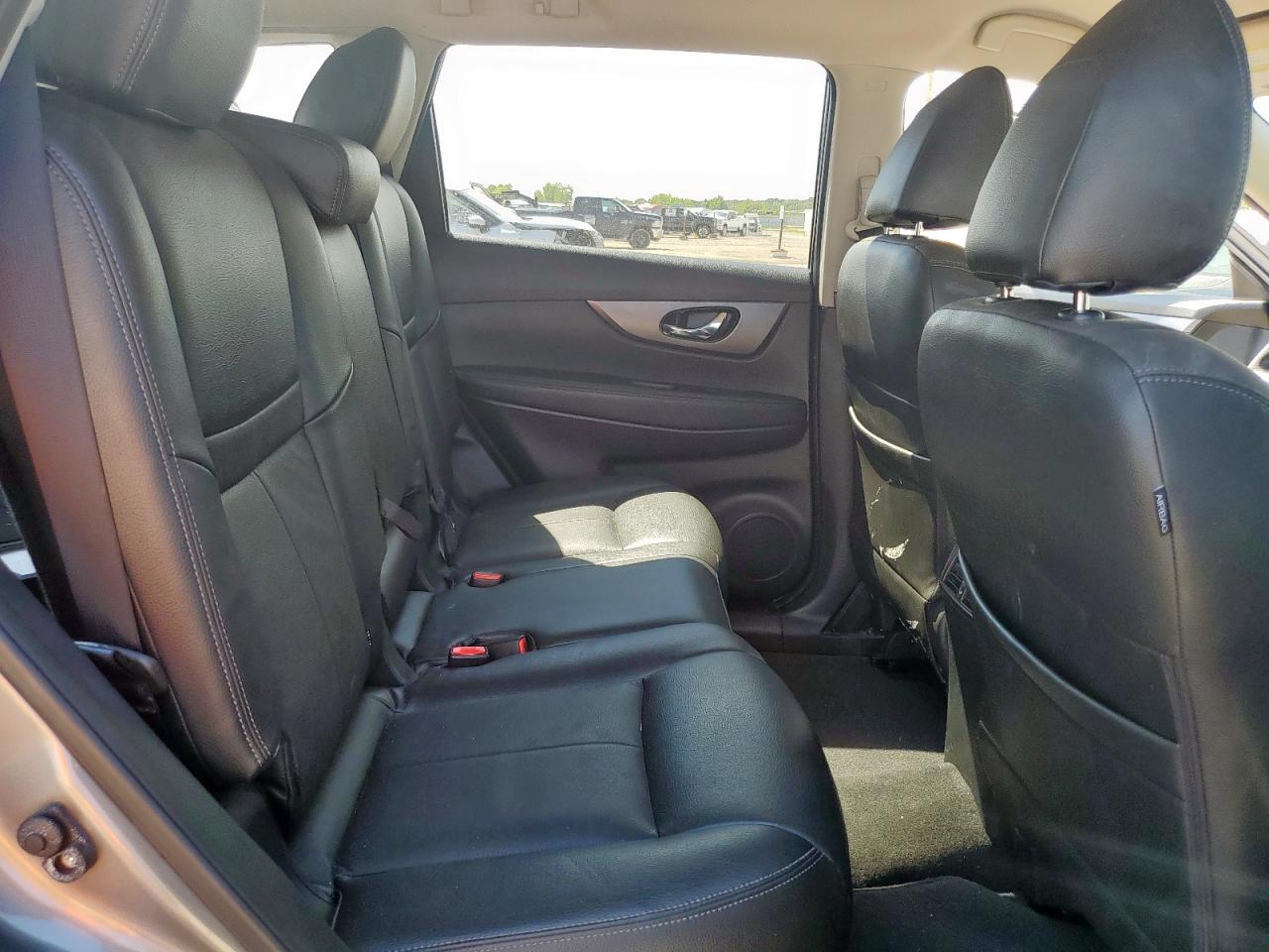 2016 Nissan Rogue S VIN: JN8AT2MT3GW024879 Lot: 84354555