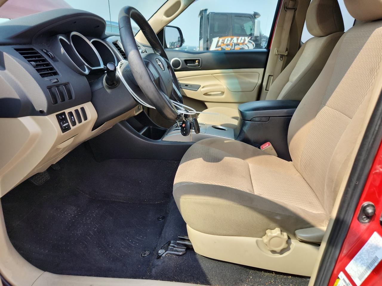 2012 Toyota Tacoma Access Cab VIN: 5TFTX4CN8CX012139 Lot: 81702975