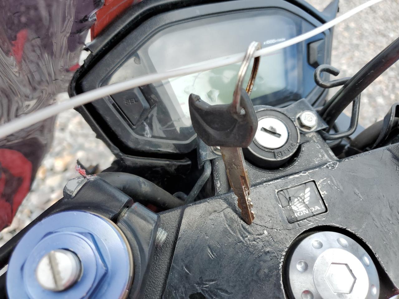 2017 Honda Cbr500 R VIN: MLHPC446XH5401546 Lot: 69878535