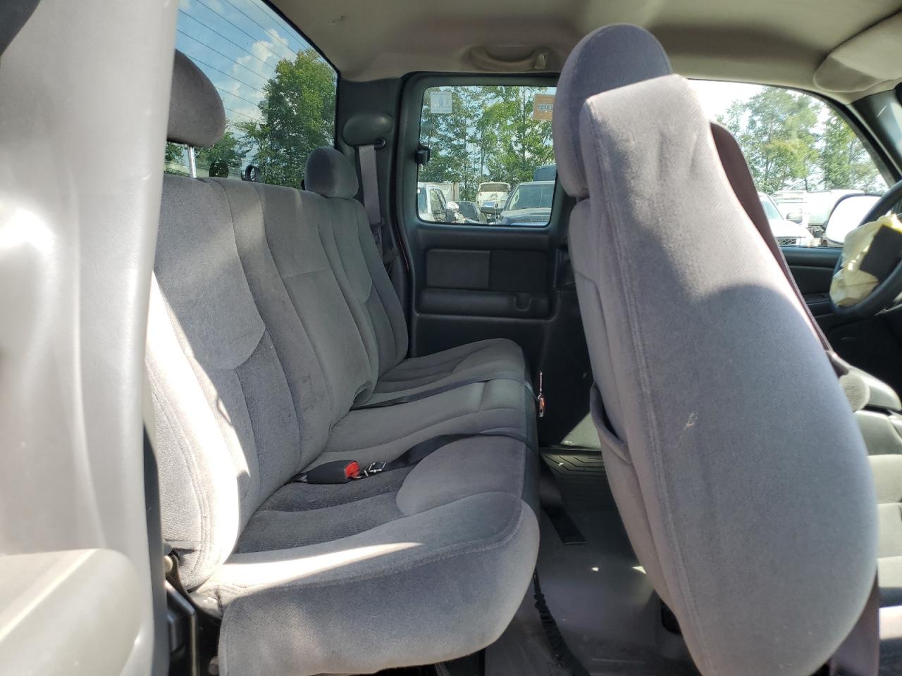 2004 GMC Sierra C2500 Heavy Duty VIN: 1GTHC29U34E284146 Lot: 83931965