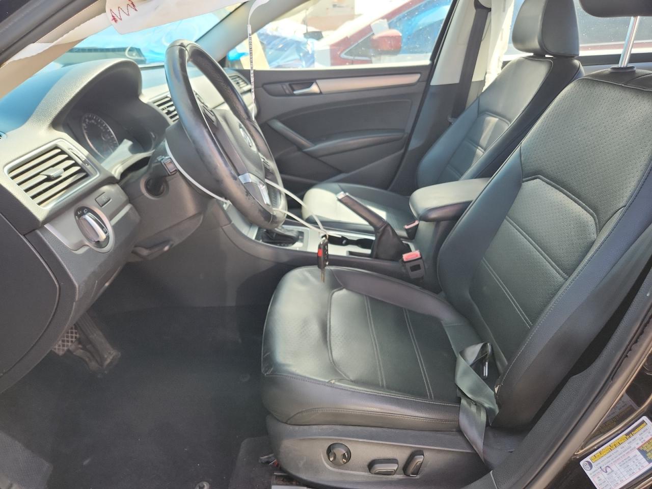 2014 Volkswagen Passat Se VIN: 1VWBT7A33EC034213 Lot: 70298095