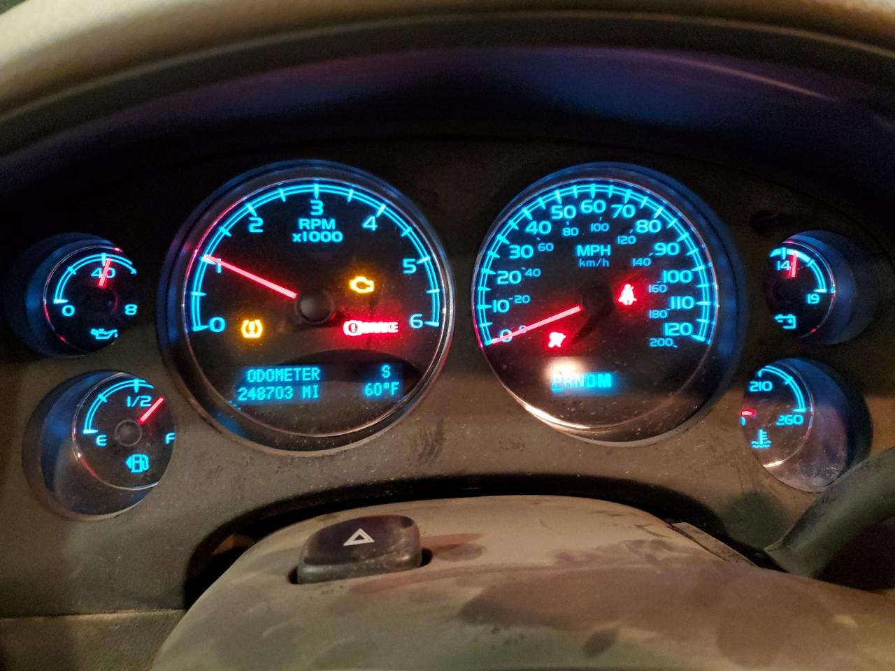 2011 Chevrolet Tahoe K1500 Lt VIN: 1GNSKBE06BR294341 Lot: 83808535