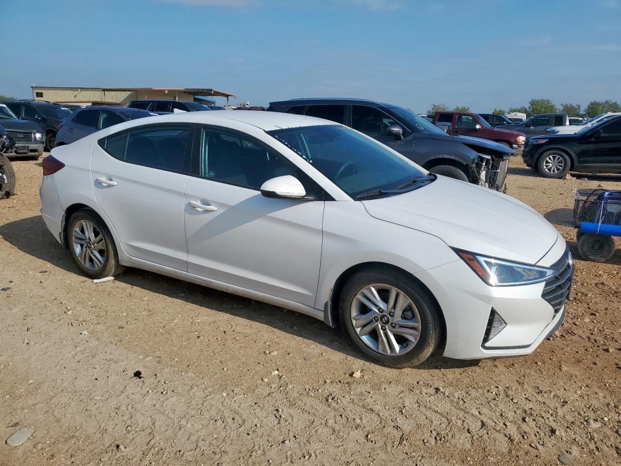Elantra Elantra
