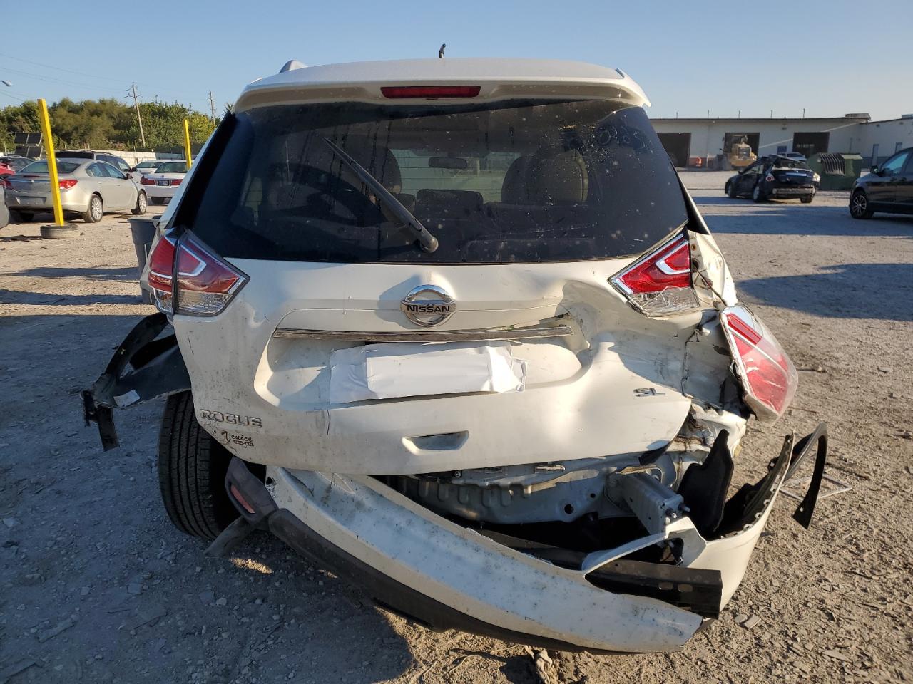 2015 Nissan Rogue S VIN: 5N1AT2MT5FC810125 Lot: 71590735