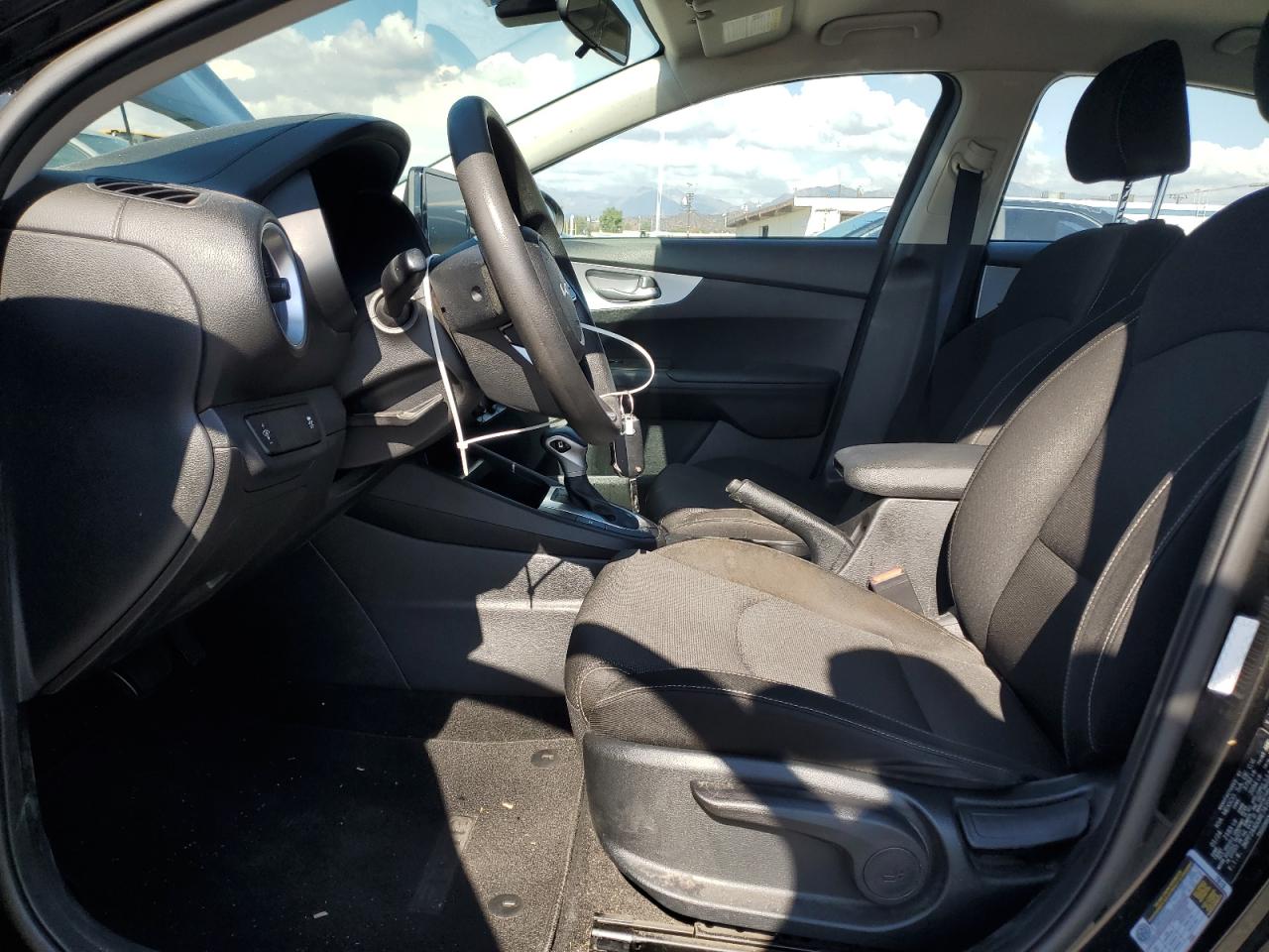 2024 Kia Forte Lx VIN: 3KPF24AD0RE747051 Lot: 81142875