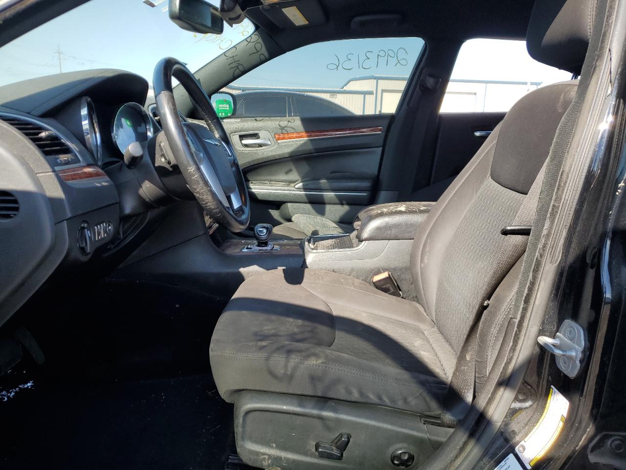 2012 Chrysler 300 VIN: 2C3CCAAG2CH312489 Lot: 81049235