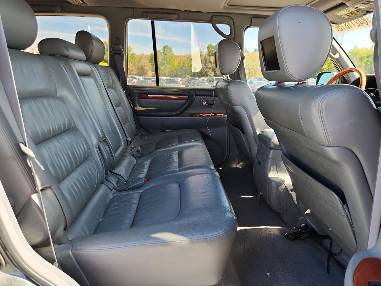 2002 Lexus Lx 470 VIN: JTJHT00W323515457 Lot: 84211815