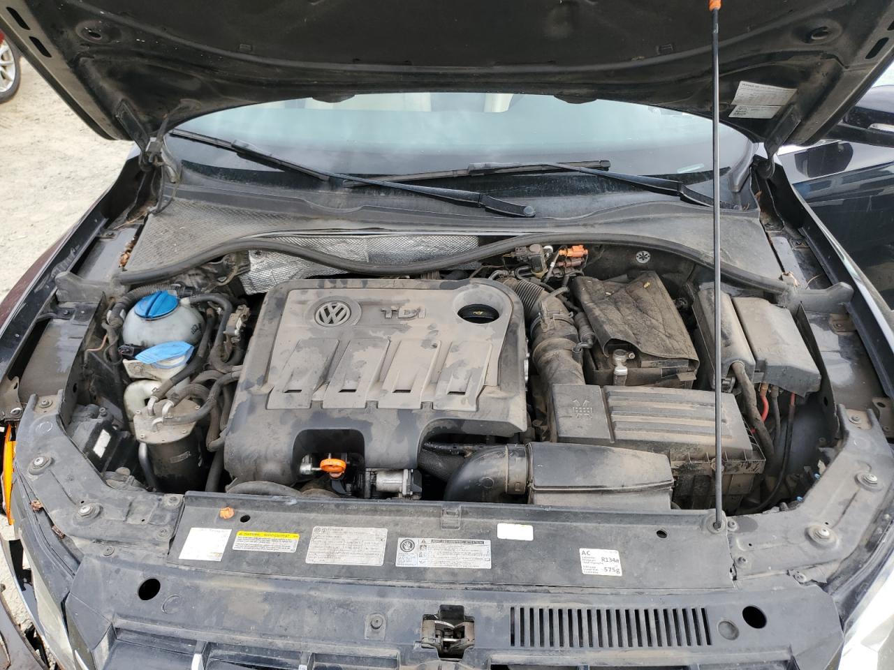 2013 Volkswagen Passat Sel VIN: 1VWCN7A39DC094025 Lot: 81274285