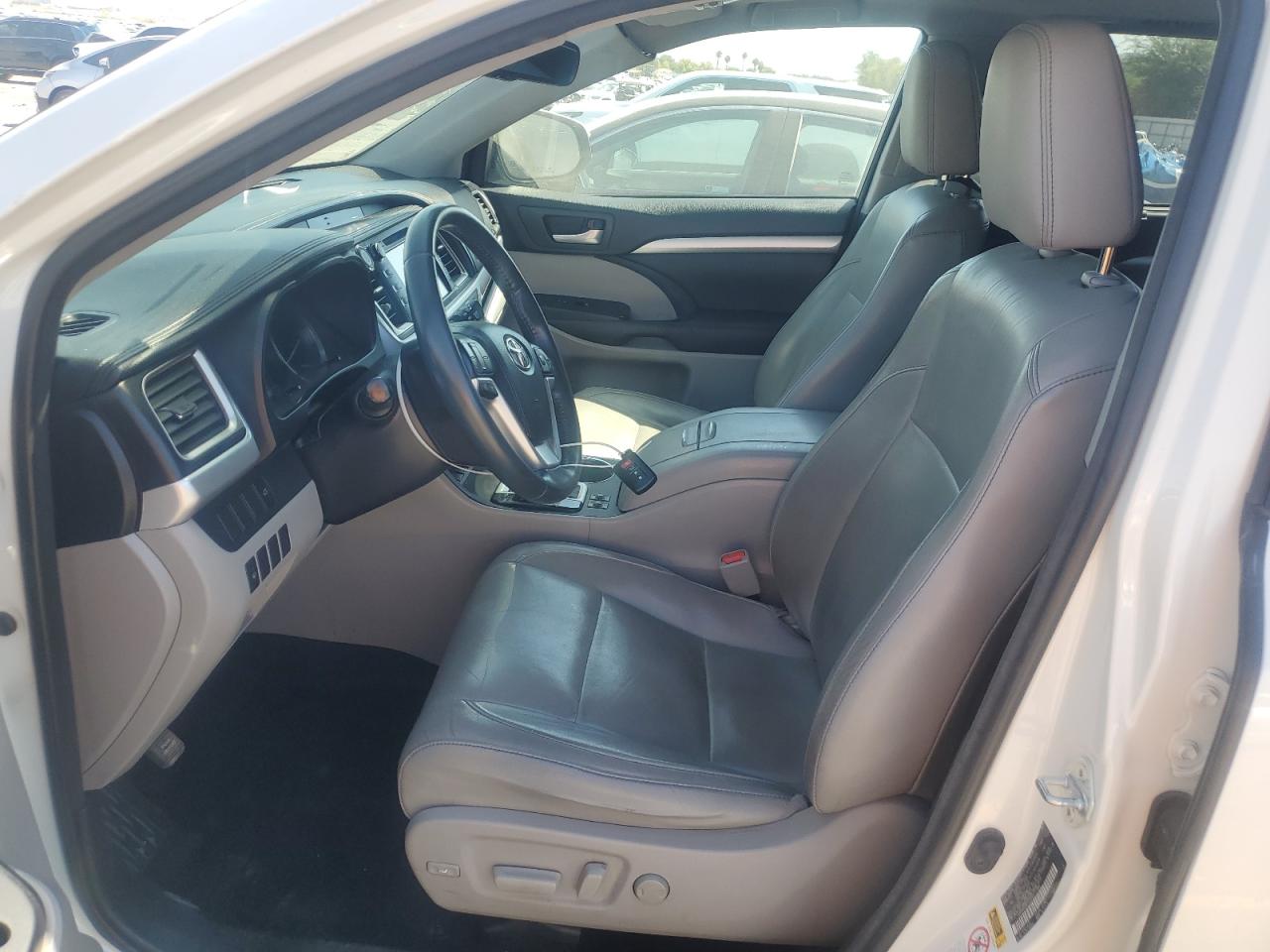 2015 Toyota Highlander Xle VIN: 5TDKKRFH5FS119107 Lot: 80554635