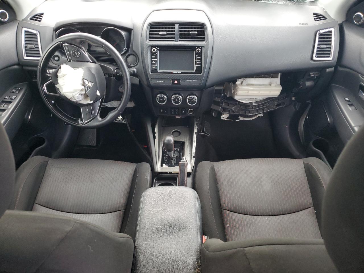 2018 Mitsubishi Outlander Sport Es VIN: JA4AP3AU3JZ024092 Lot: 80340565