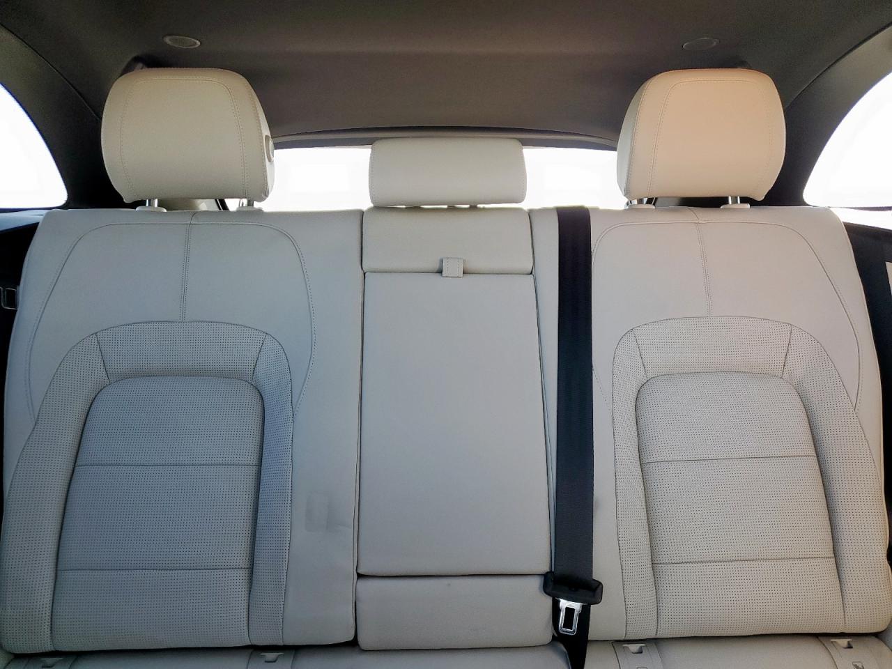 2024 Jaguar F-Pace R-Dynamic S VIN: SADCT2FU7RA733314 Lot: 84204955