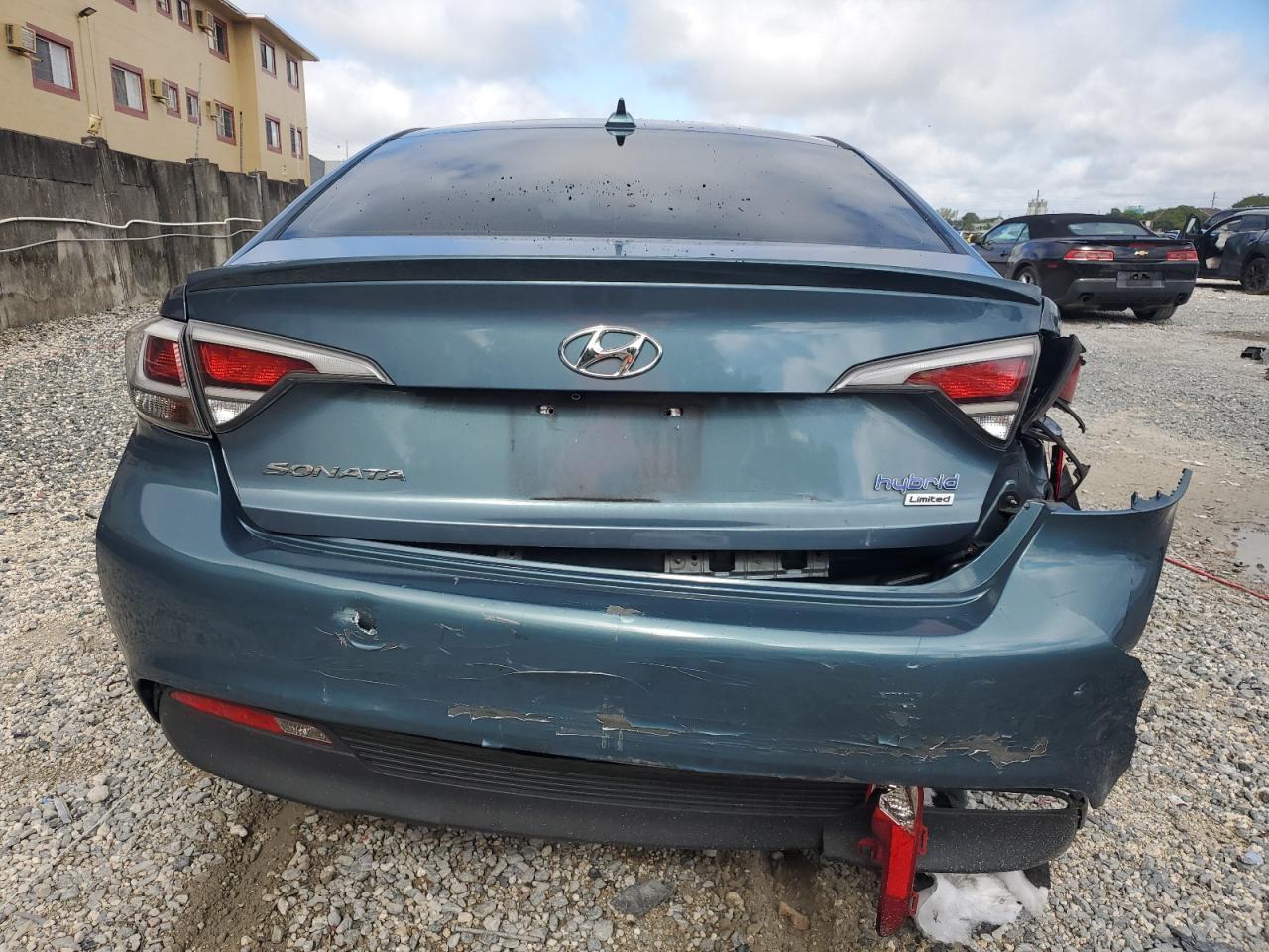2016 Hyundai Sonata Hybrid VIN: KMHE34L17GA015832 Lot: 70666315
