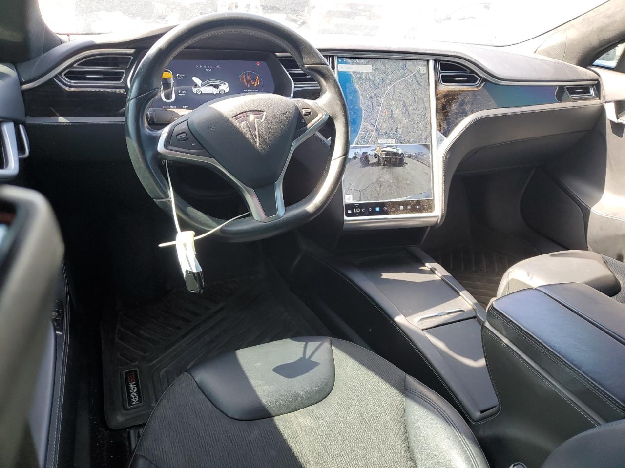 2016 Tesla Model S VIN: 5YJSA1E15GF159699 Lot: 84067695