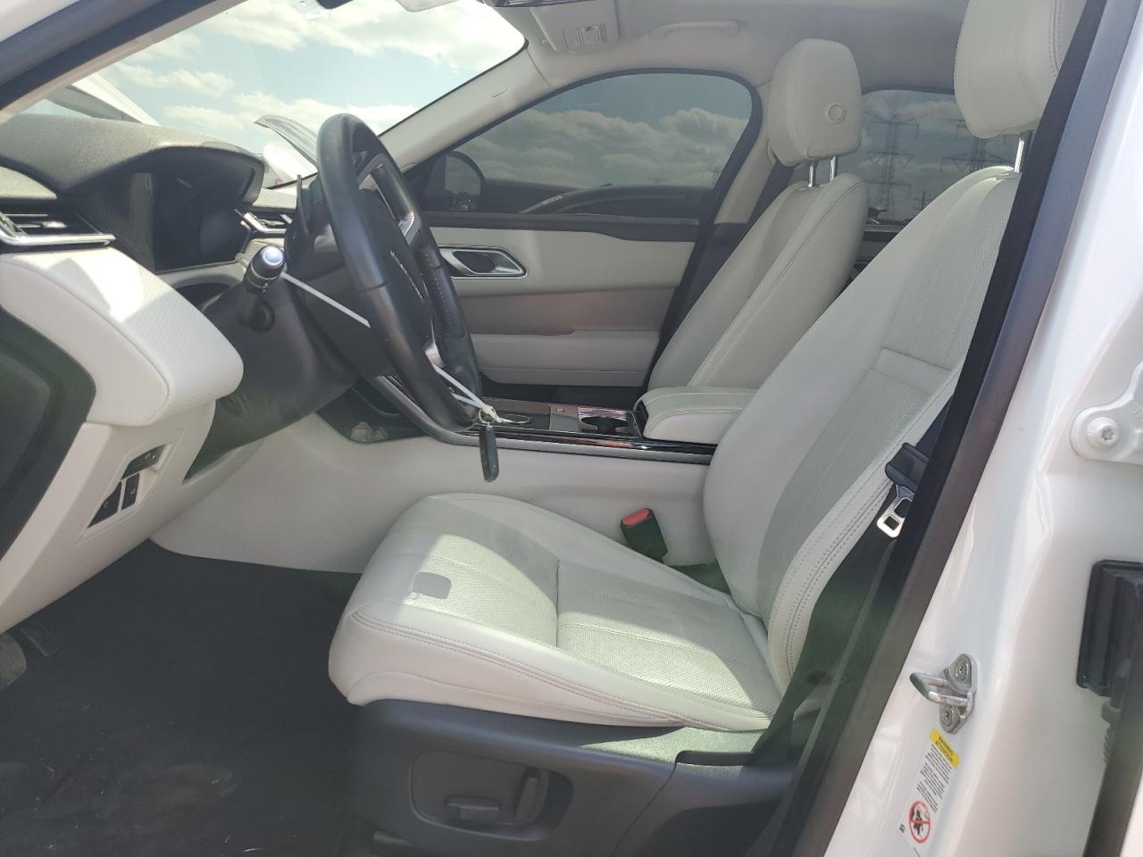 2019 Land Rover Range Rover Velar S VIN: SALYB2EX0KA790999 Lot: 70745835
