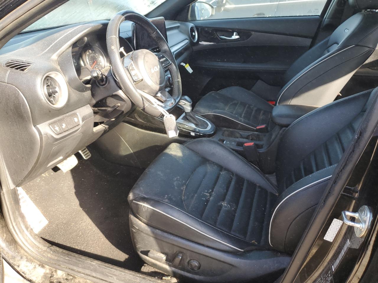 2024 Kia Forte Gt Line VIN: 3KPF54AD5RE733072 Lot: 84182445