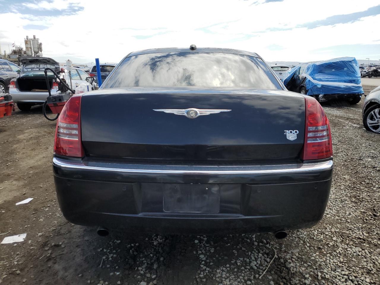 2005 Chrysler 300C VIN: 2C3AA63H15H608669 Lot: 81419395