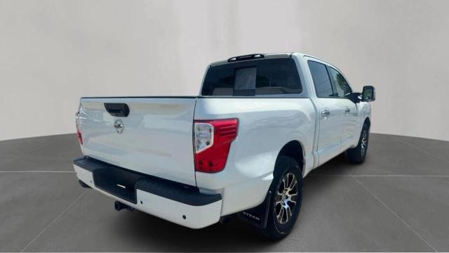  NISSAN TITAN 2020 Белы