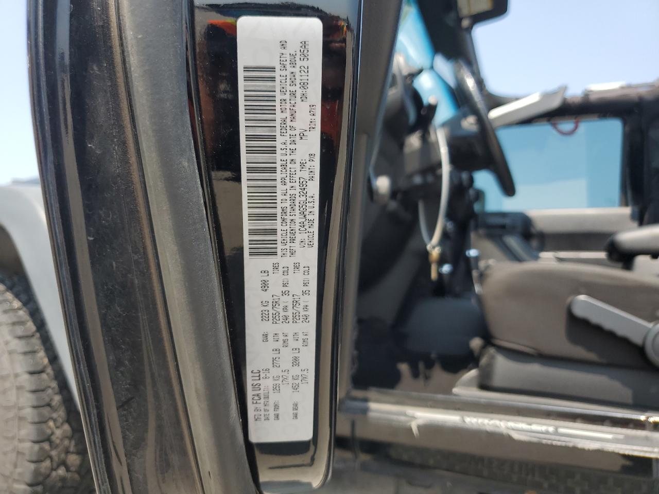 2016 Jeep Wrangler Sport VIN: 1C4AJWAG5GL324957 Lot: 71099845