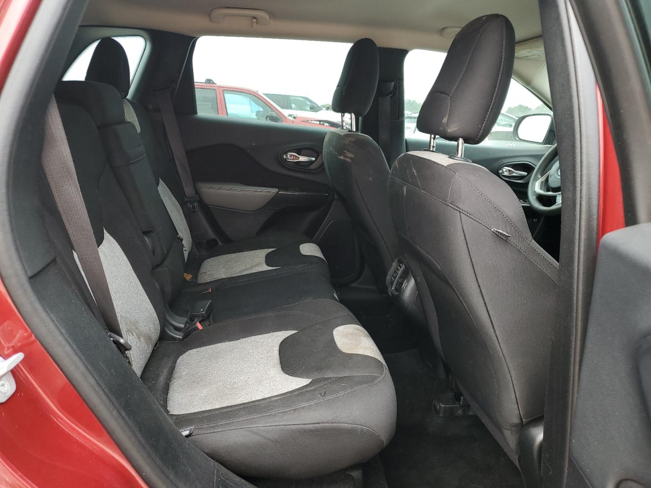 2014 Jeep Cherokee Sport VIN: 1C4PJLAB8EW148141 Lot: 83988145