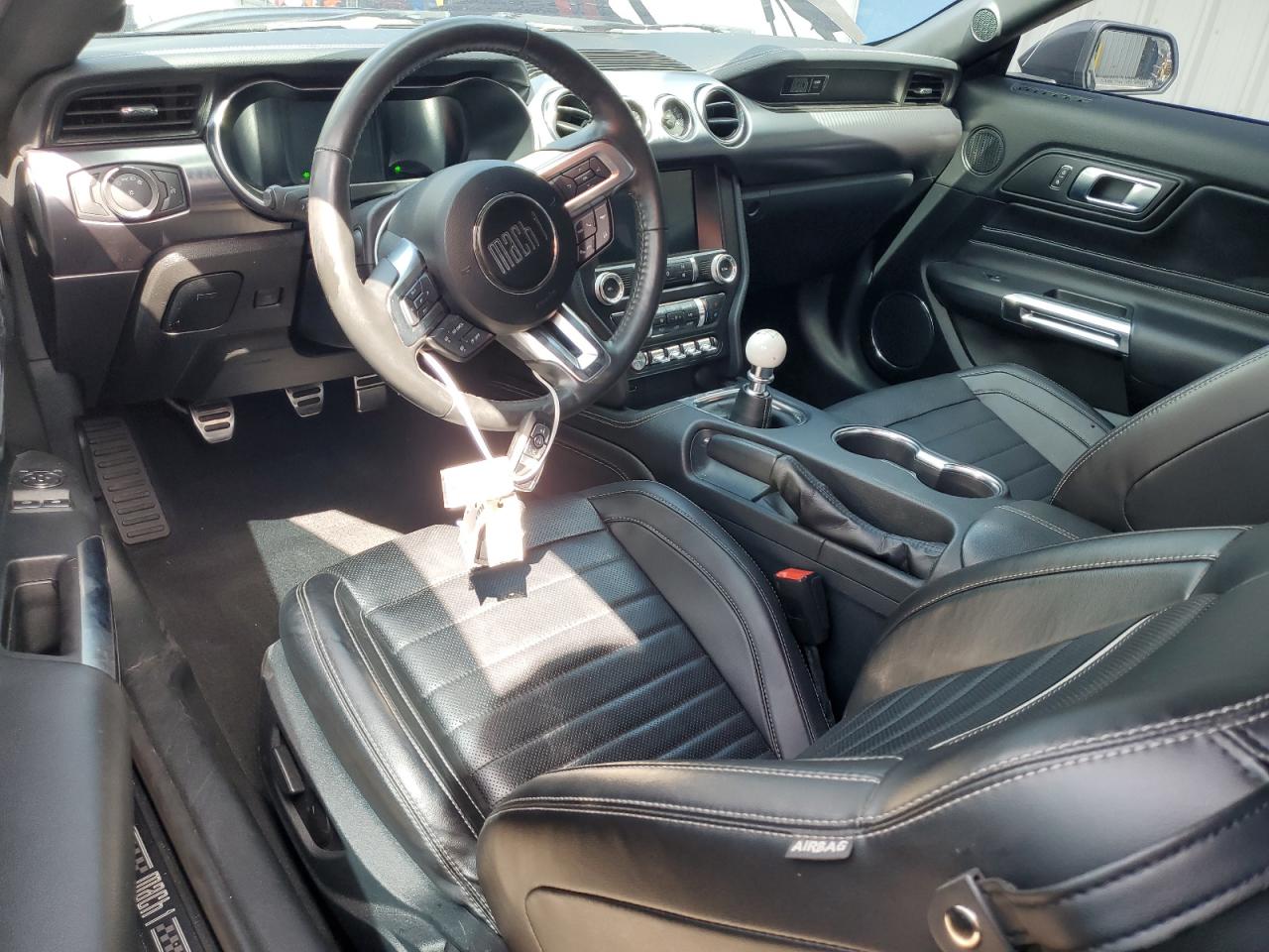 2022 Ford Mustang Mach I VIN: 1FA6P8R08N5552840 Lot: 81680635