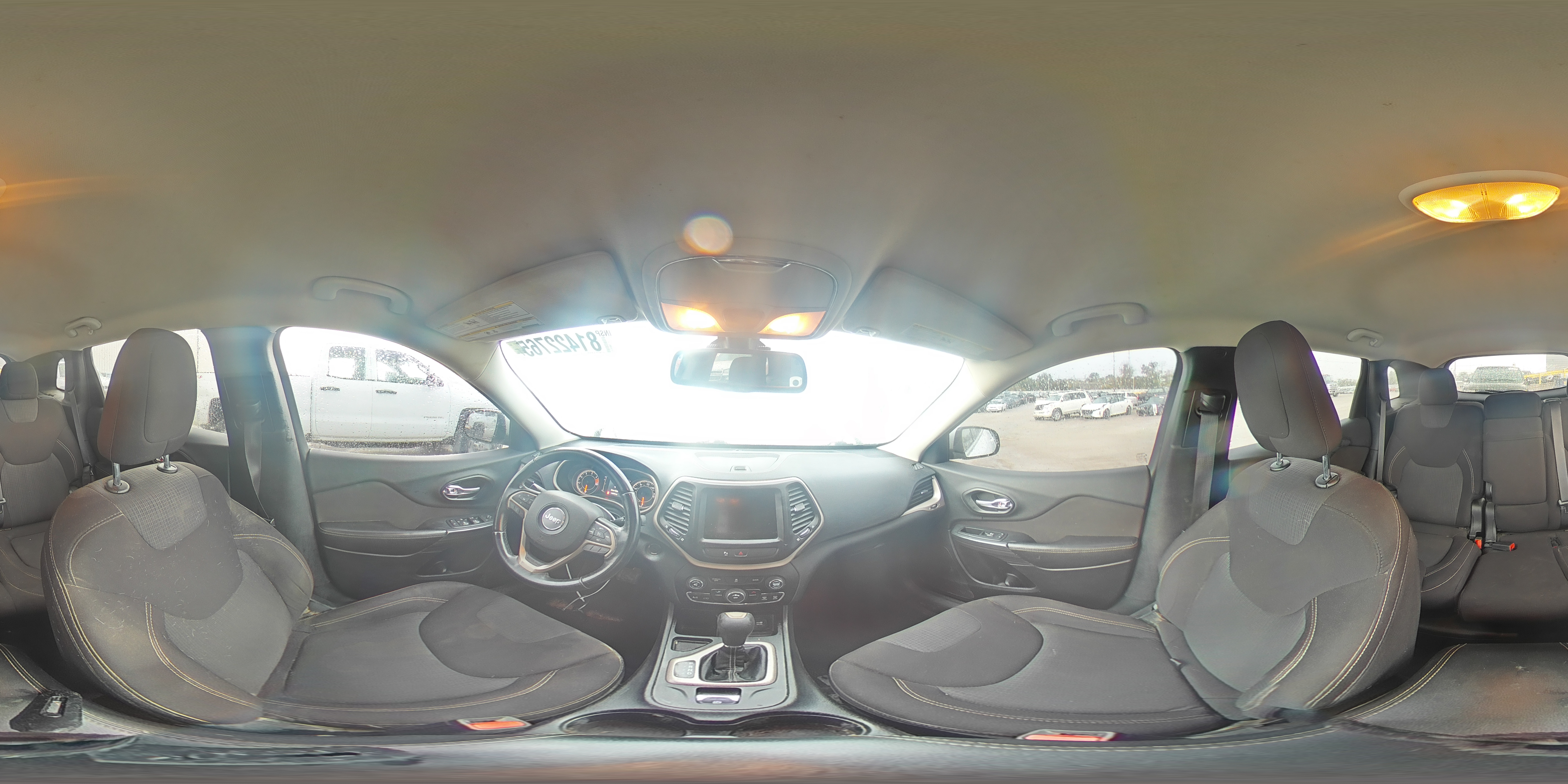 2016 Jeep Cherokee Latitude VIN: 1C4PJLCB0GW351511 Lot: 81422765