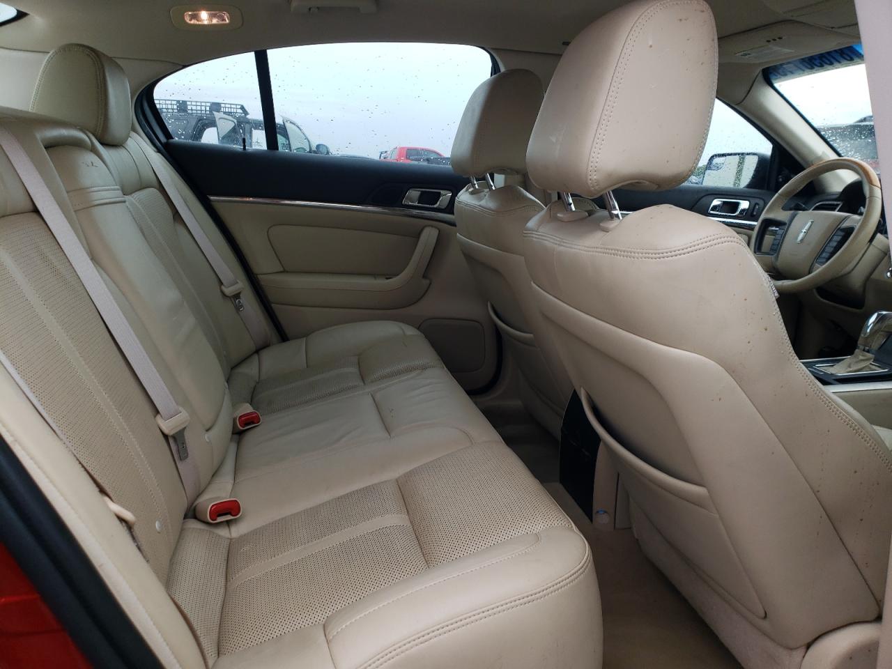 2010 Lincoln Mks VIN: 1LNHL9ER7AG601898 Lot: 81656715