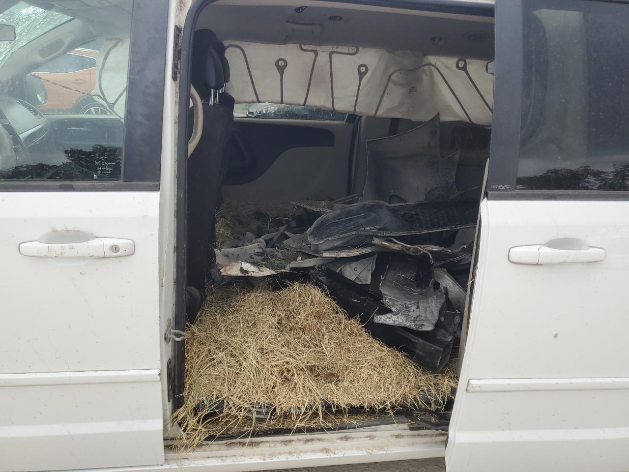 2014 Dodge Grand Caravan Se VIN: 2C4RDGBG1ER141977 Lot: 84234455