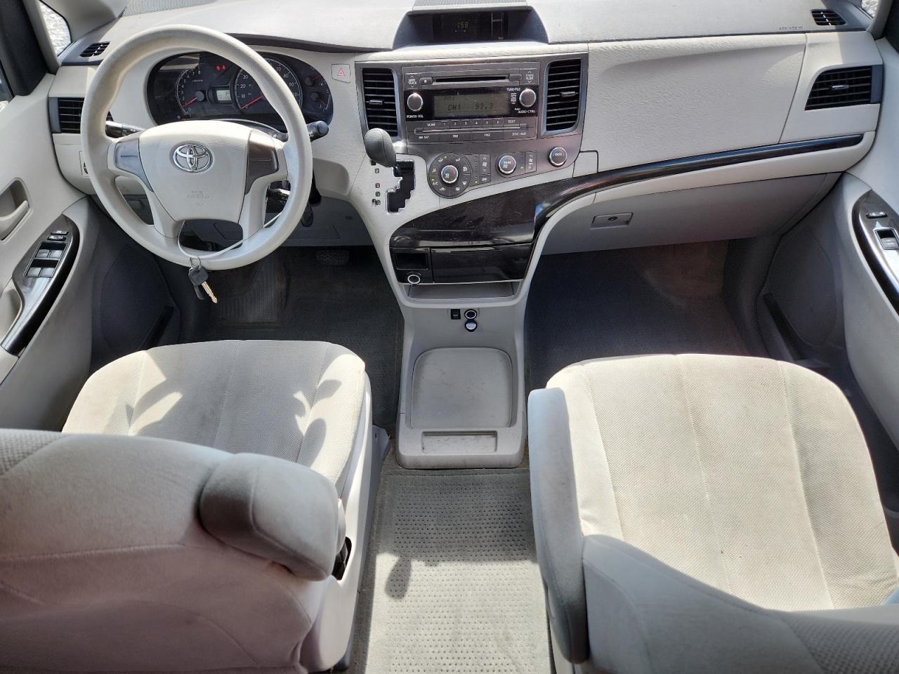 2012 Toyota Sienna VIN: 5TDZK3DCXCS233781 Lot: 82167325