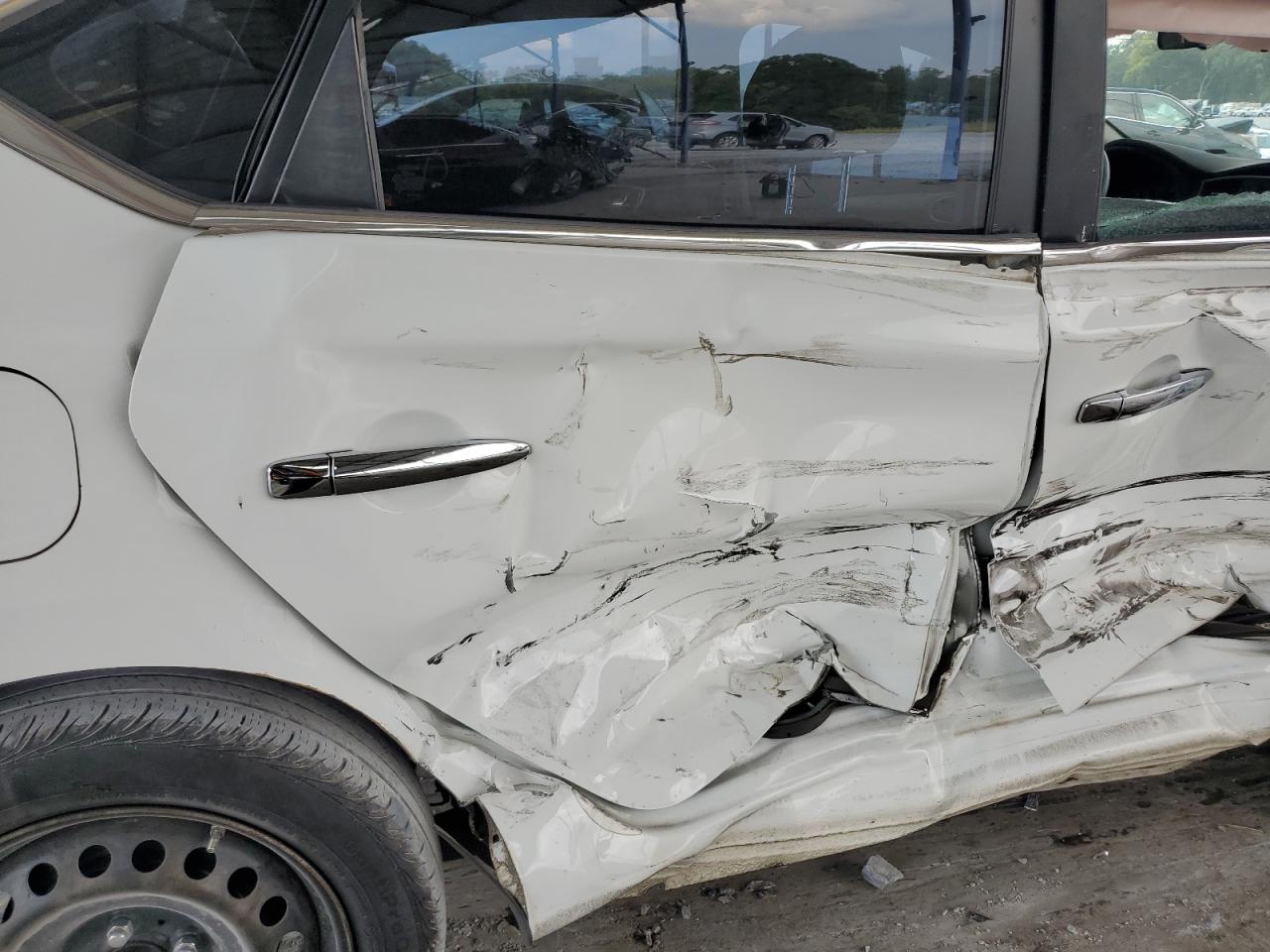 2015 Nissan Sentra S VIN: 3N1AB7APXFY351163 Lot: 71721615