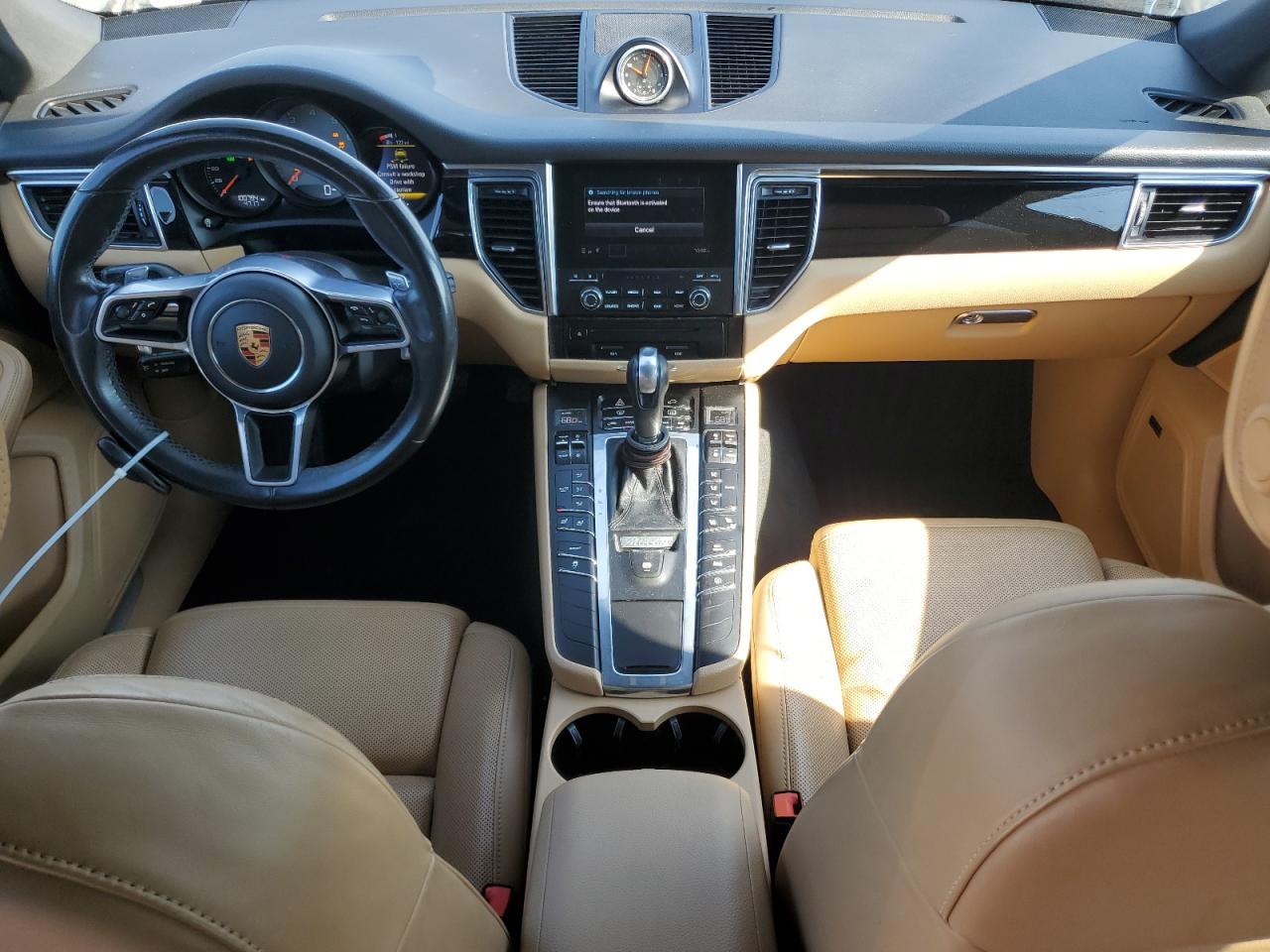 2017 Porsche Macan S VIN: WP1AB2A57HLB17524 Lot: 80383135