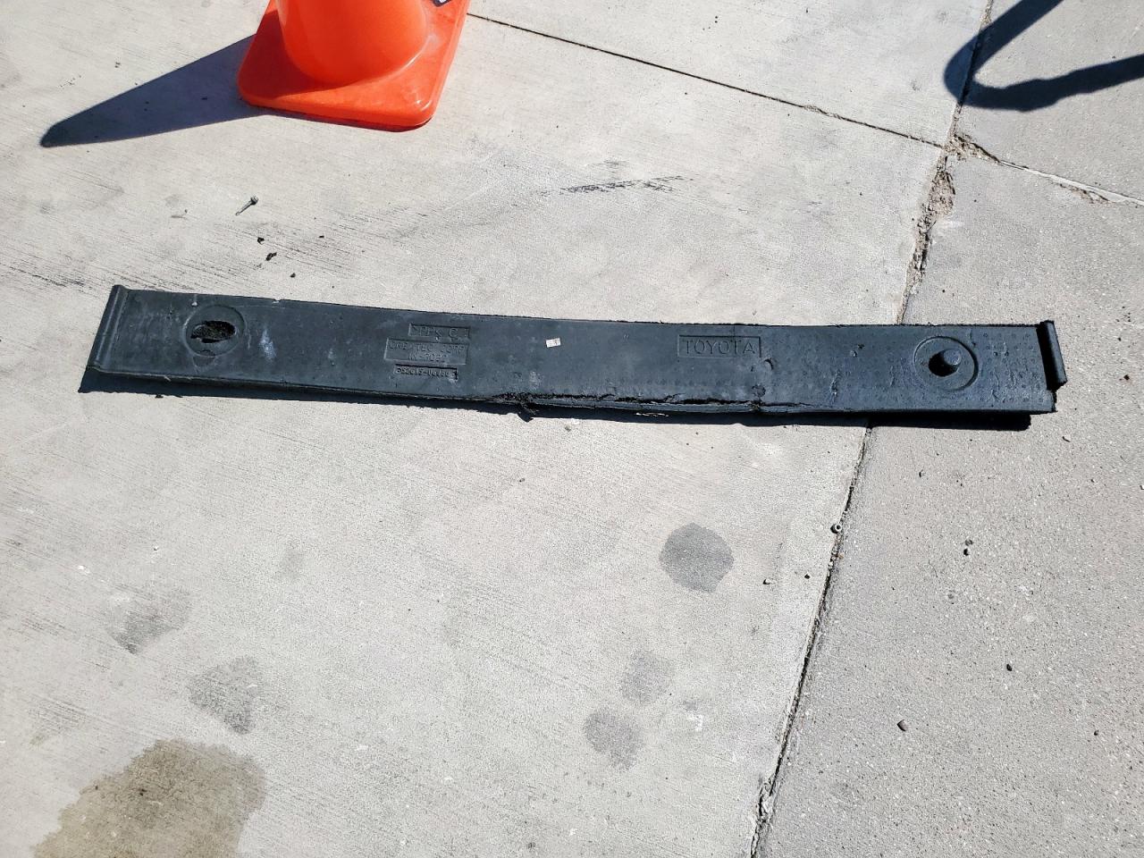 2014 Toyota Camry L VIN: 4T1BF1FK4EU470033 Lot: 81853305