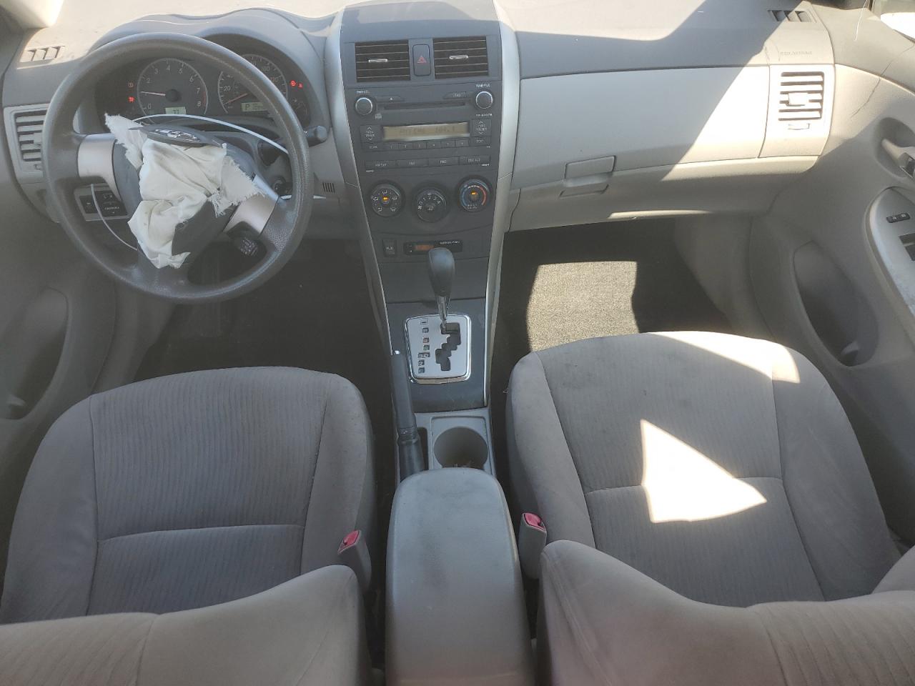 2010 Toyota Corolla Base VIN: JTDBU4EEXAJ071792 Lot: 80618785