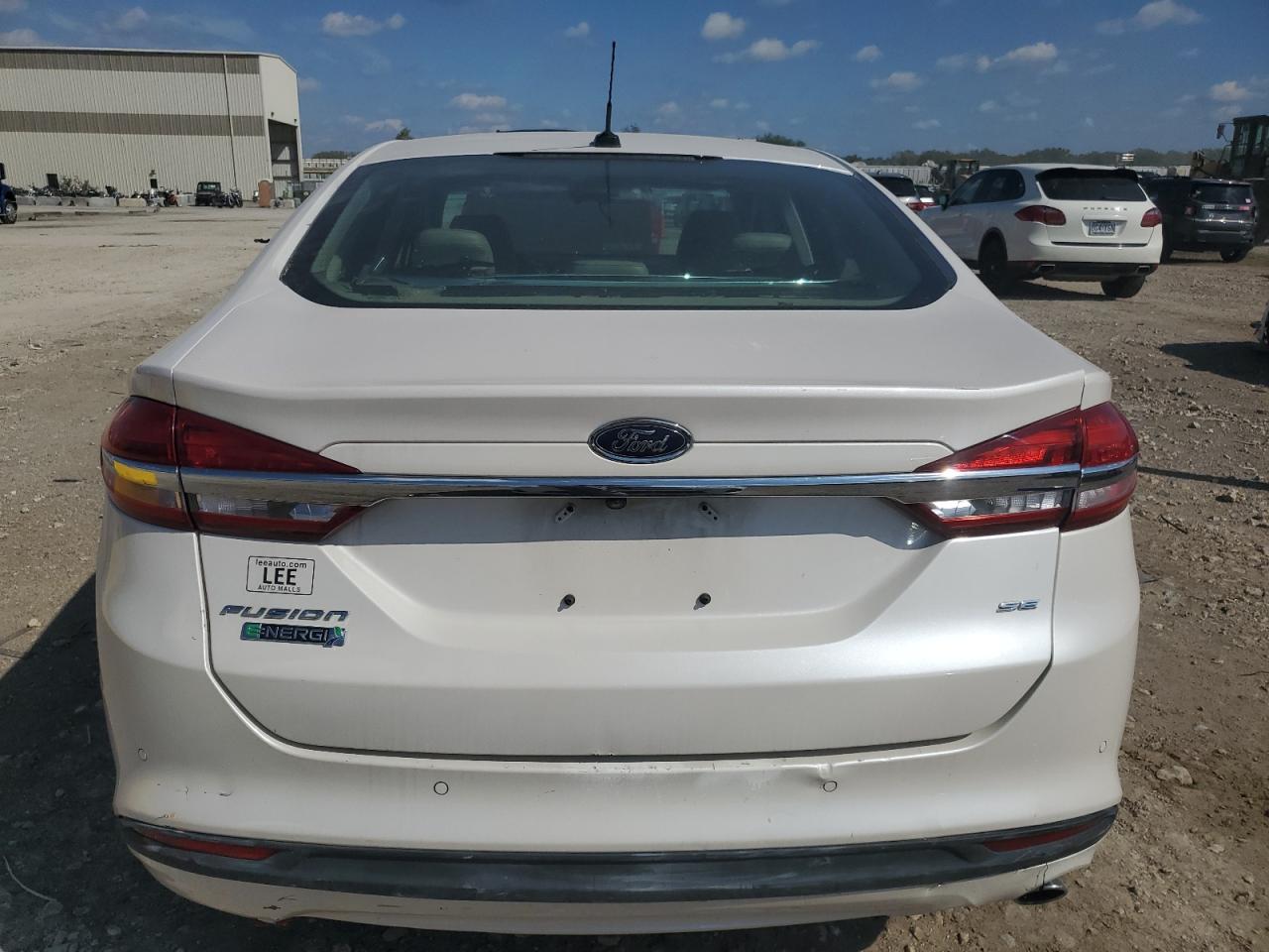 2018 Ford Fusion Se Phev VIN: 3FA6P0PU1JR272174 Lot: 83781385