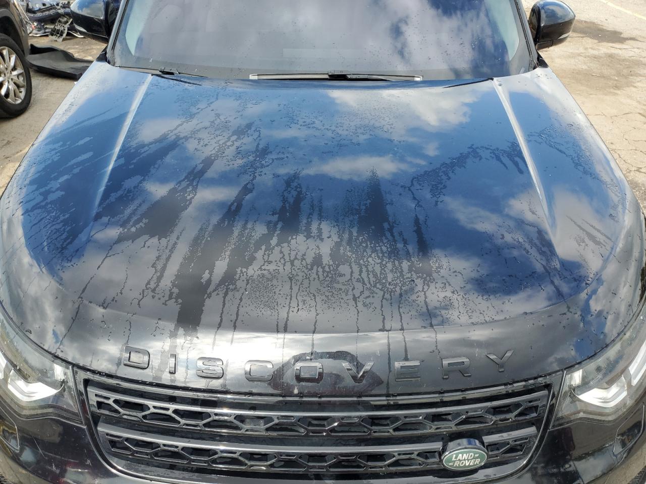 2017 Land Rover Discovery Hse VIN: SALRRBBV7HA041077 Lot: 81459545