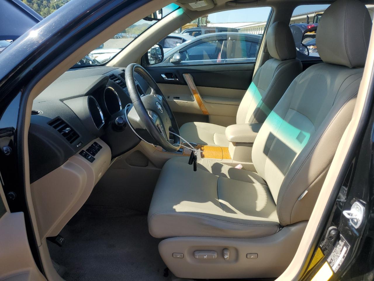 2009 Toyota Highlander Hybrid Limited VIN: JTEEW44A792036814 Lot: 81750775