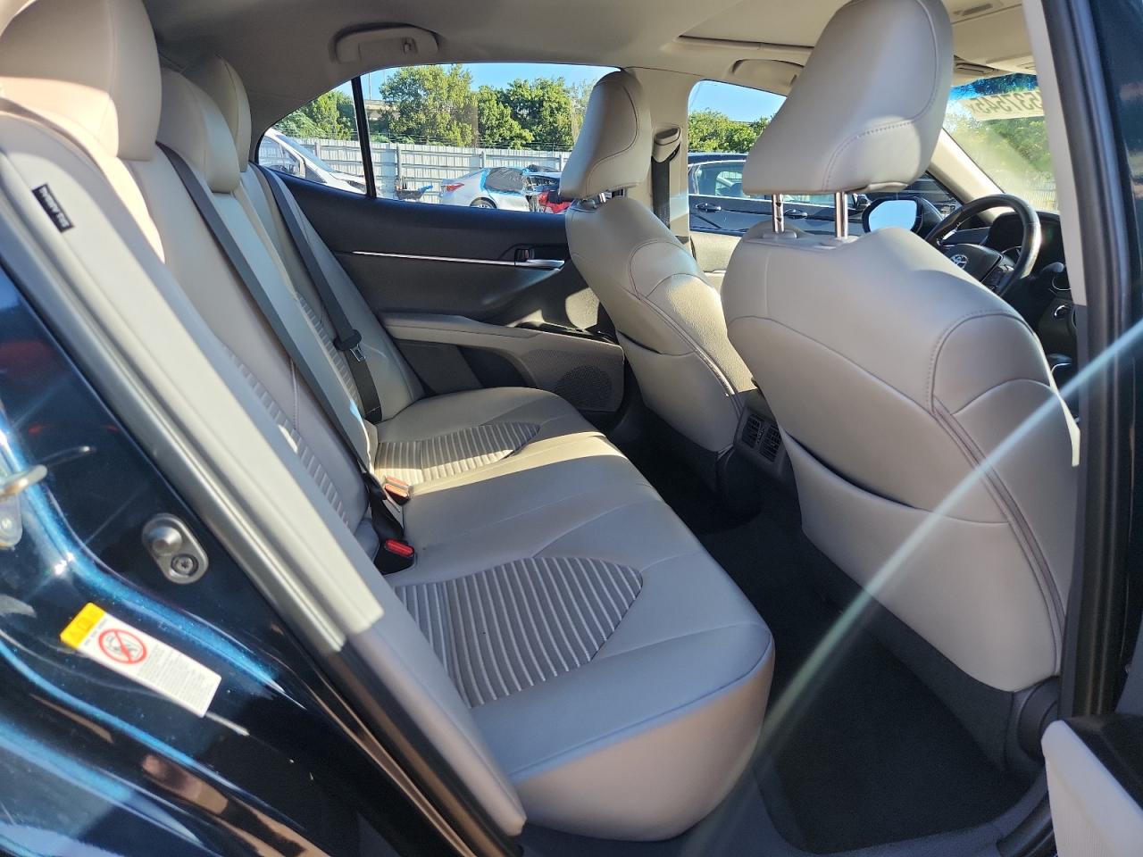 2018 Toyota Camry L VIN: 4T1B11HK9JU511763 Lot: 84537545