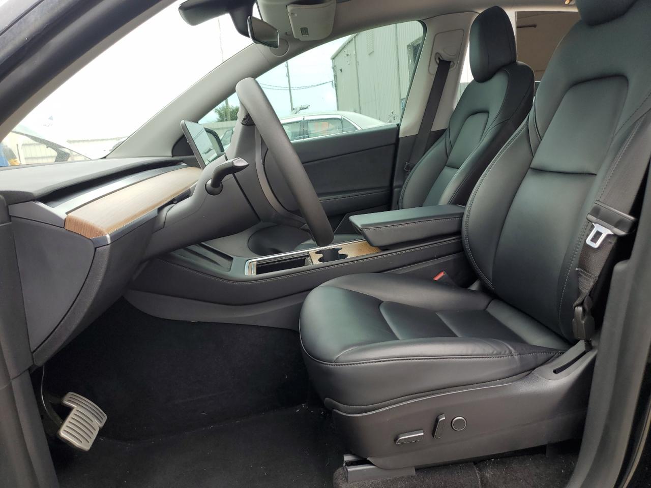 2021 Tesla Model Y VIN: 5YJYGDEF5MF262865 Lot: 81468985