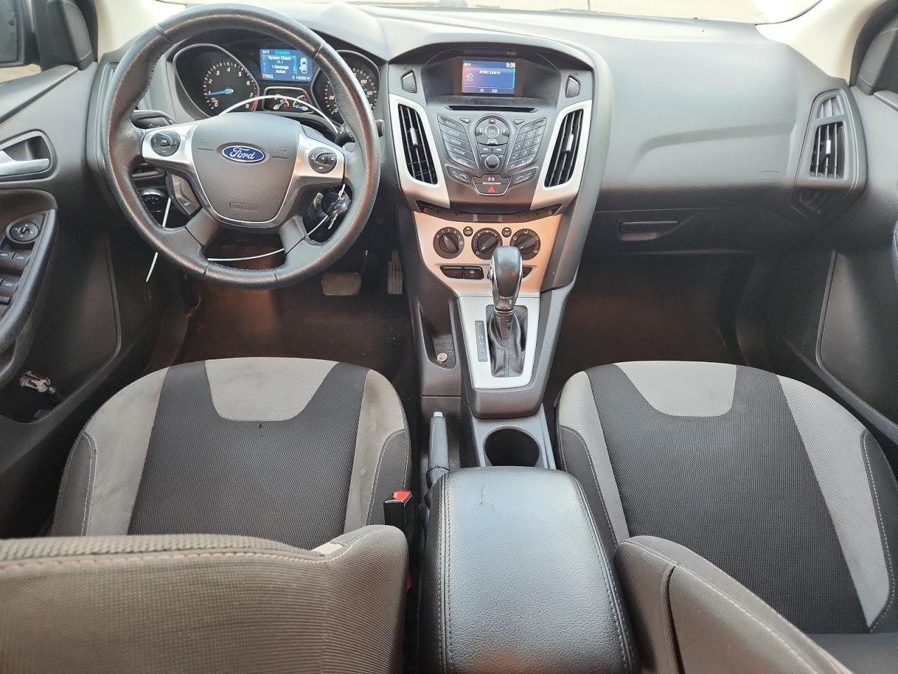 2014 Ford Focus Se VIN: 1FADP3F27EL414122 Lot: 81071845