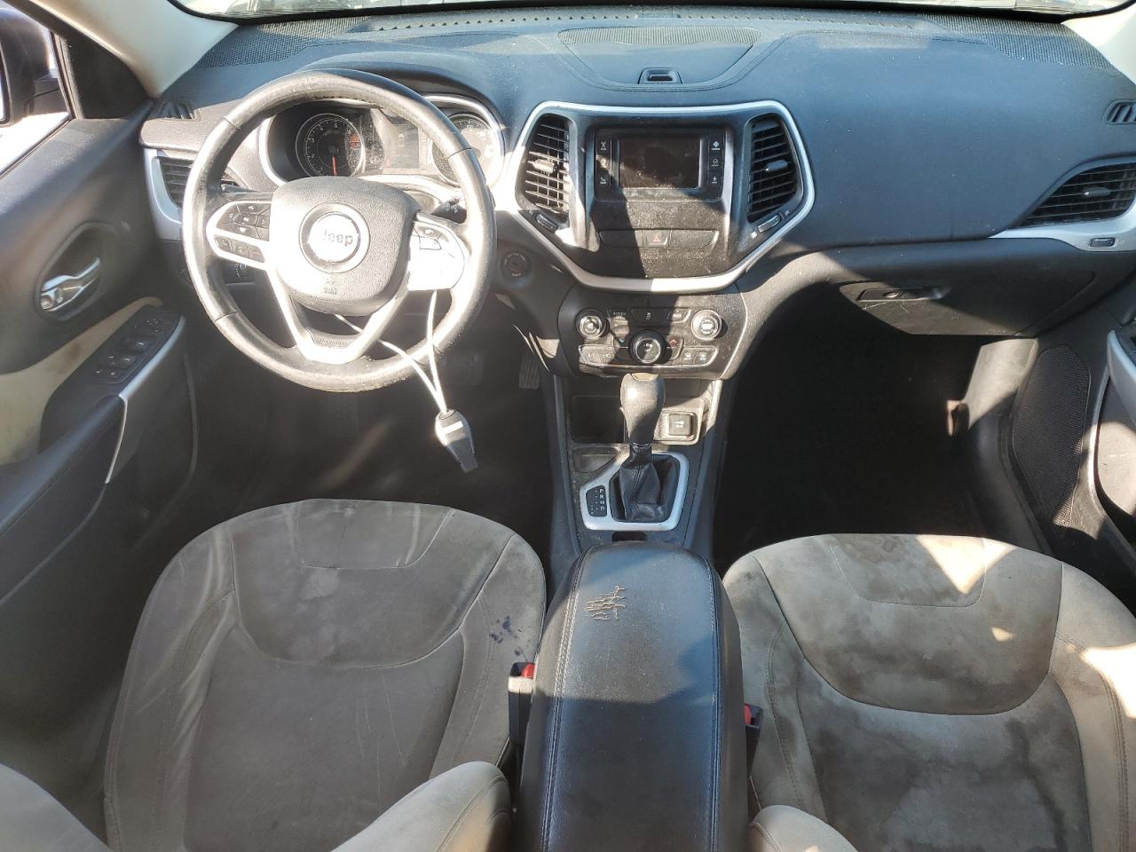 2017 Jeep Cherokee Sport VIN: 1C4PJLABXHW654980 Lot: 81382735