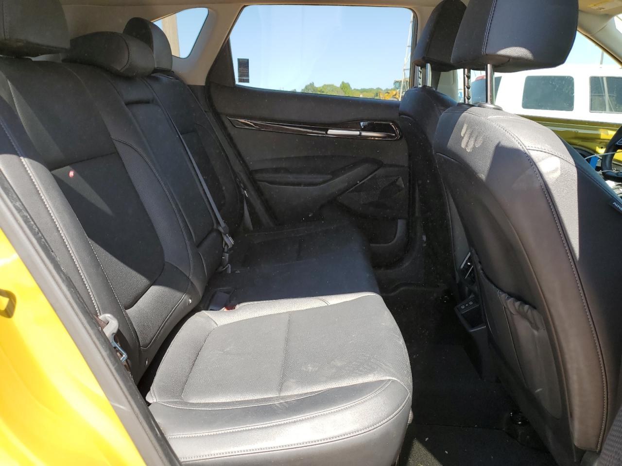 2024 Kia Seltos Sx VIN: KNDETCA70R7584950 Lot: 80160635