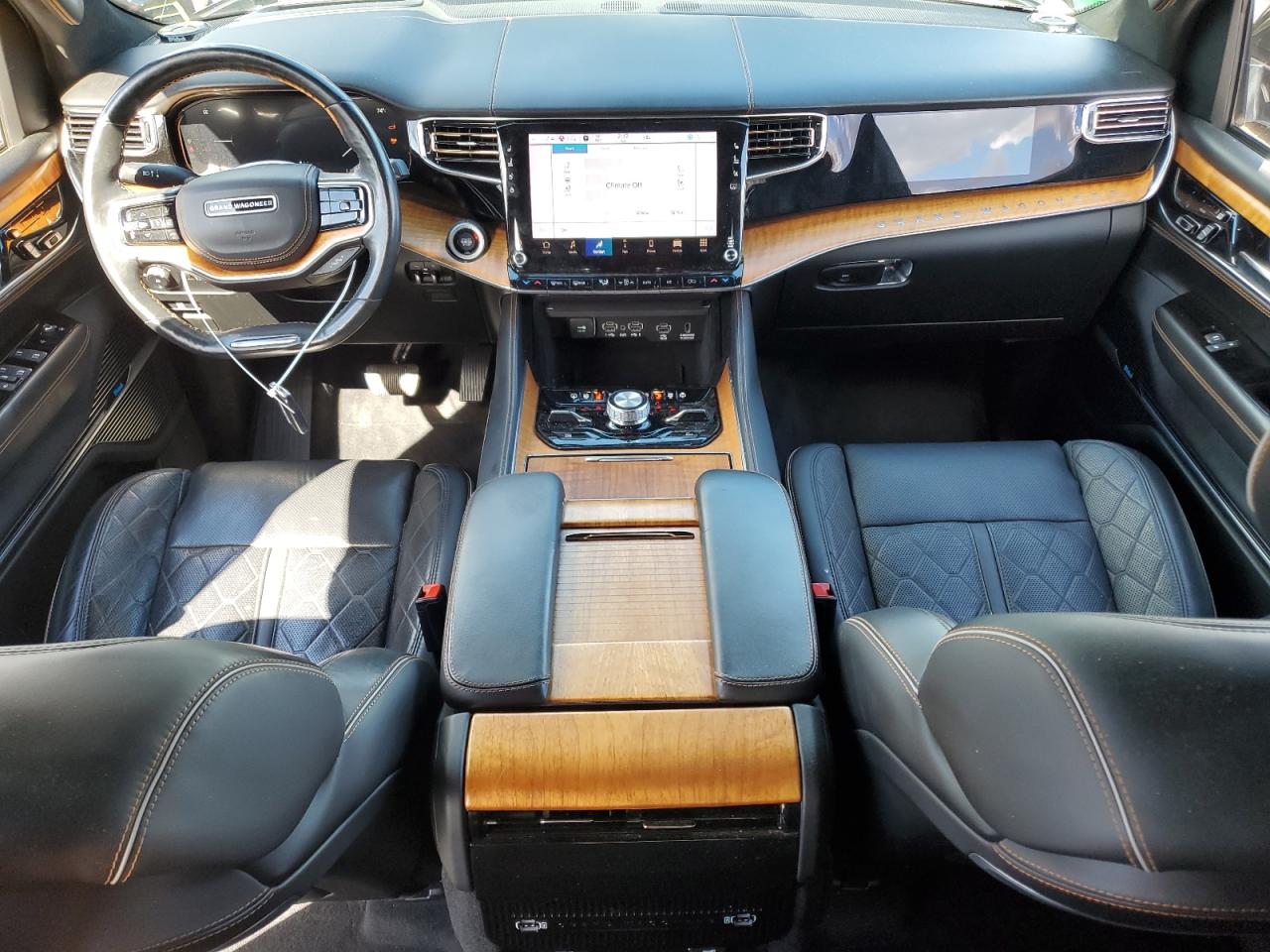 2022 Jeep Grand Wagoneer Series Iii VIN: 1C4SJVGJ4NS147709 Lot: 81634625