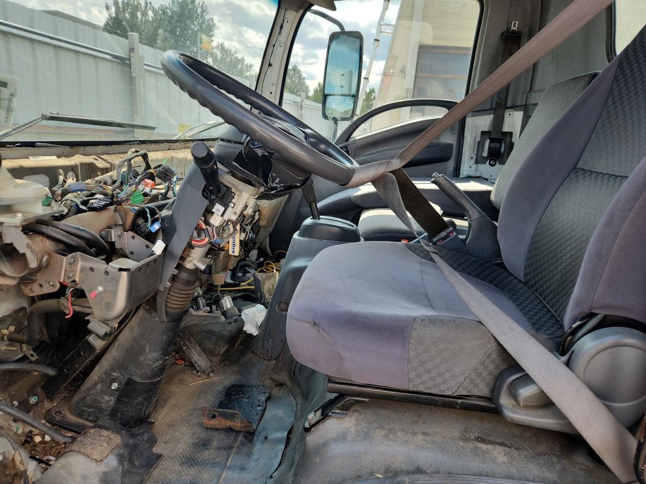 2008 Isuzu Npr VIN: JALB4W16687400116 Lot: 71692595