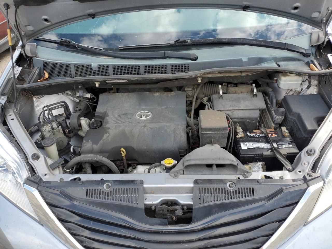 2013 Toyota Sienna Le VIN: 5TDKK3DC2DS300733 Lot: 84271575