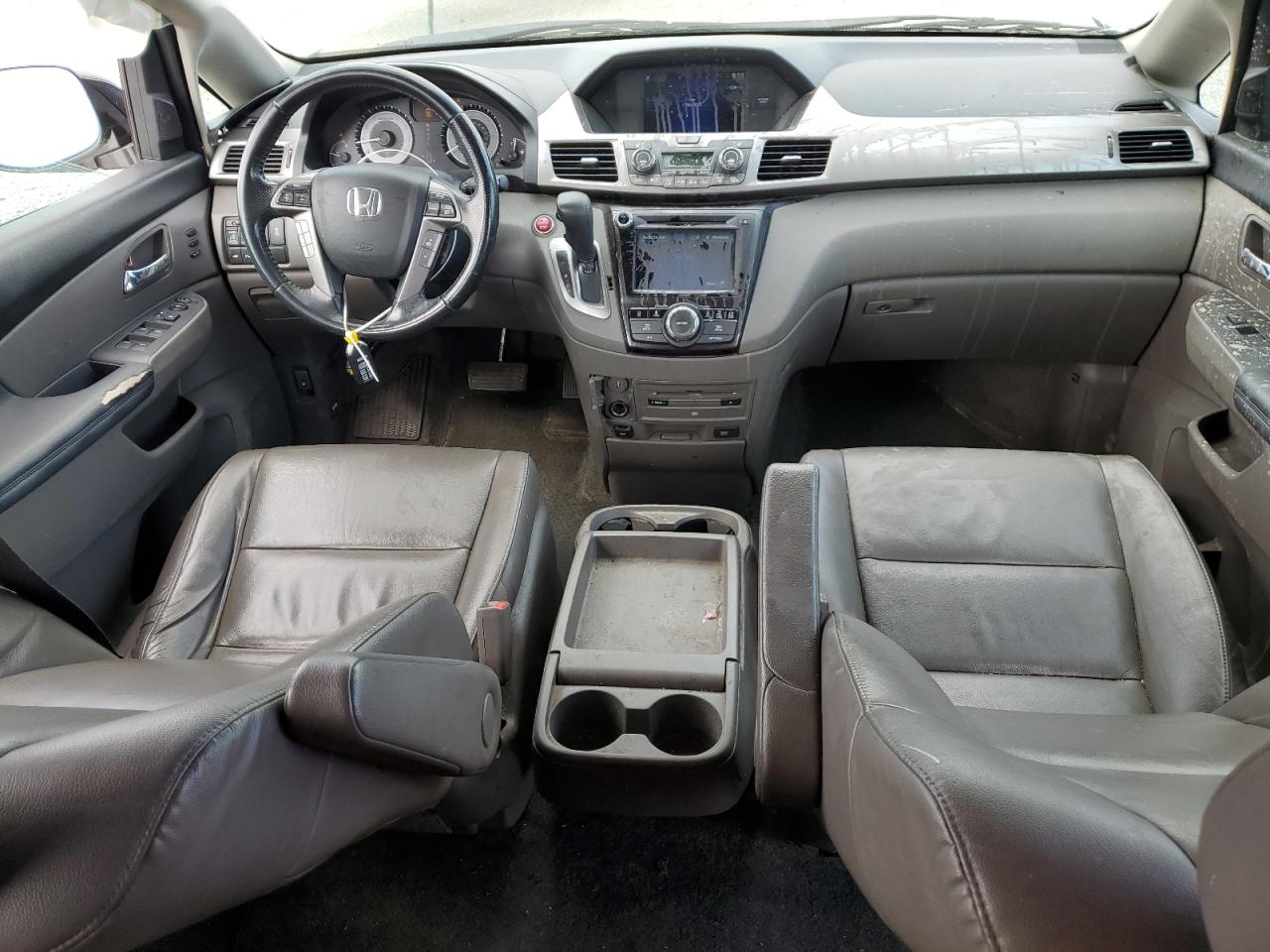 2016 Honda Odyssey Touring VIN: 5FNRL5H96GB079071 Lot: 84293005