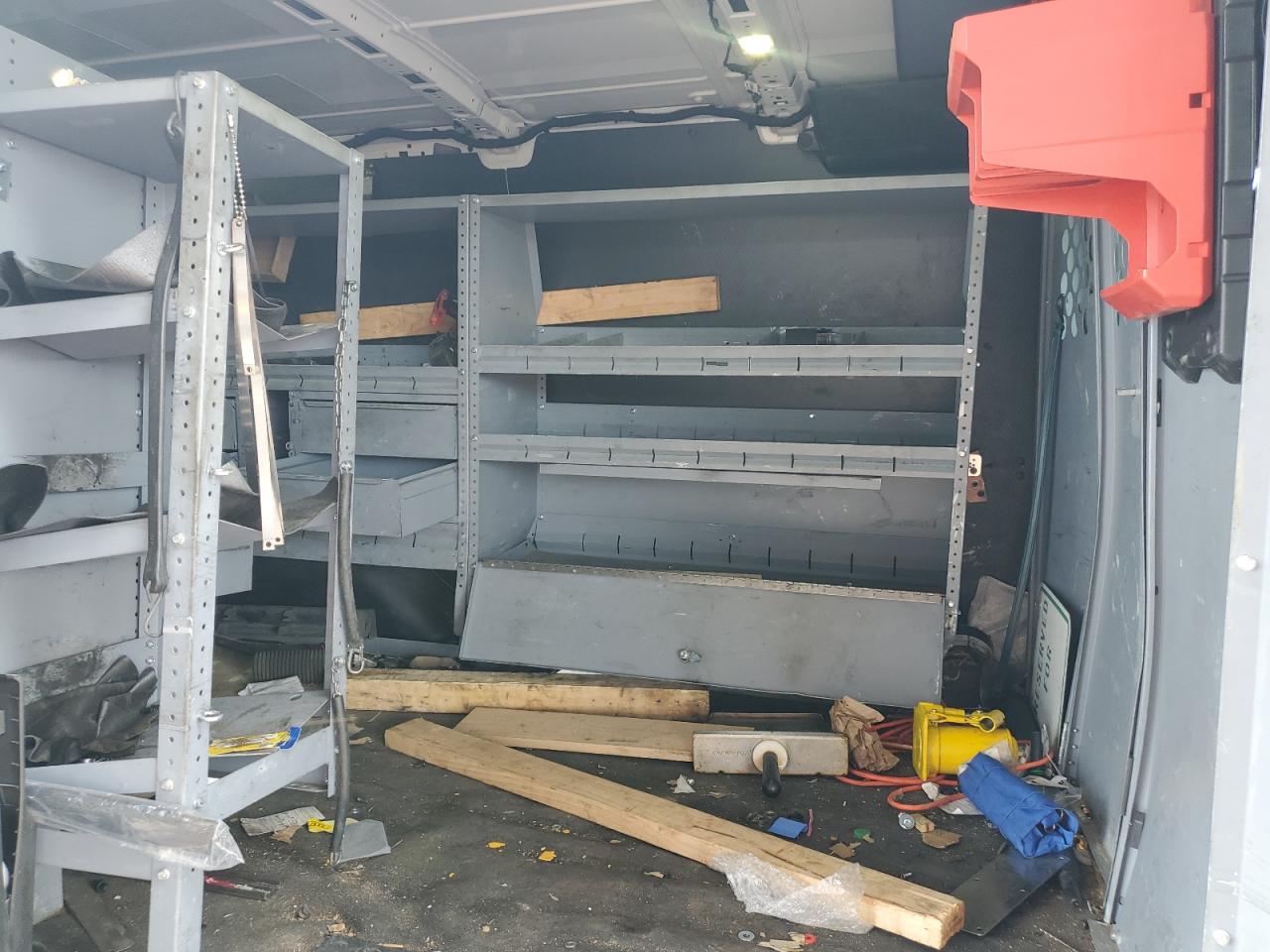 2017 Ford Transit T-150 VIN: 1FTYE1YM1HKA42484 Lot: 83976685