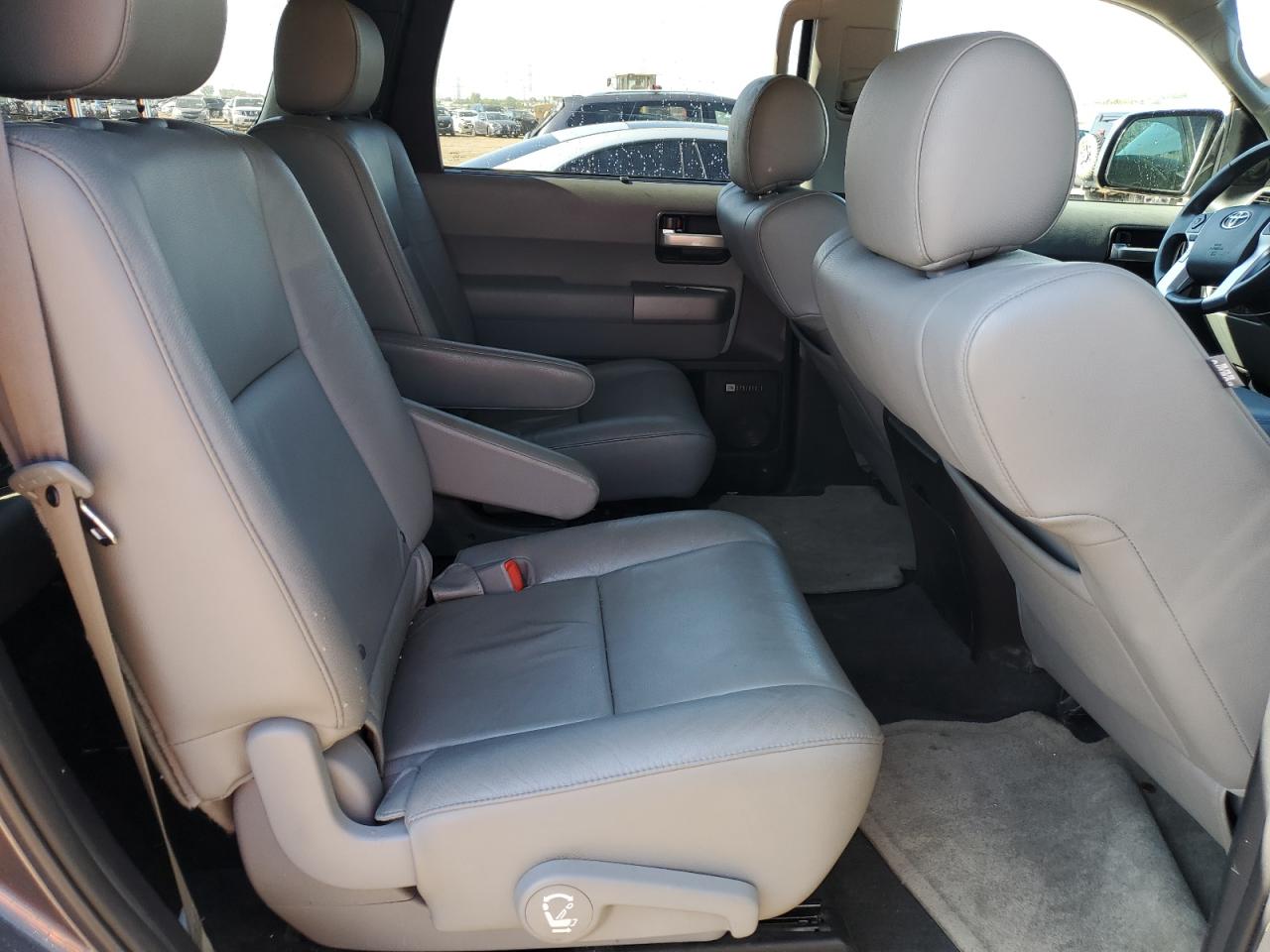 2016 Toyota Sequoia Limited VIN: 5TDJW5G11GS145196 Lot: 71475085