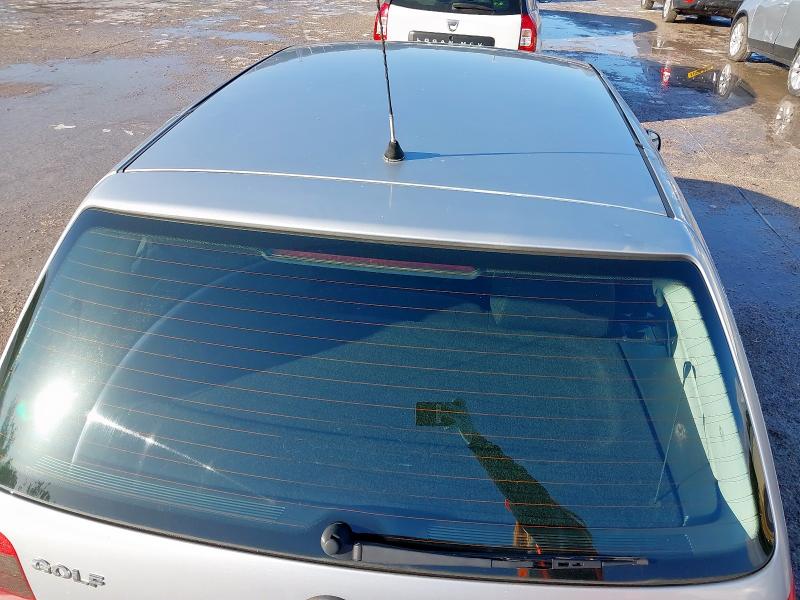 2001 VOLKSWAGEN GOLF GTI 