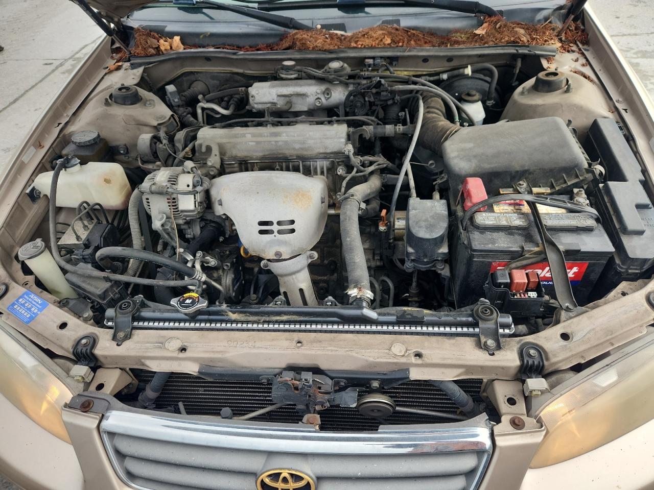 2000 Toyota Camry Ce VIN: JT2BG22K0Y0440027 Lot: 82117435